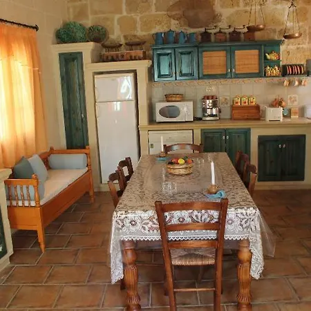 Feriehus Charming In Għarb