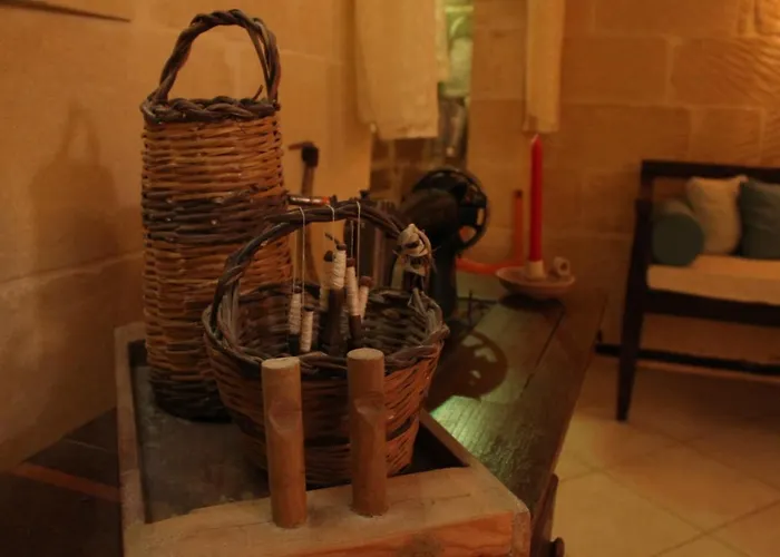 Vakantiehuis Charming In *