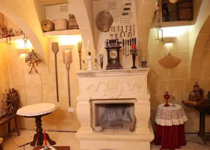 Charming In * Għarb